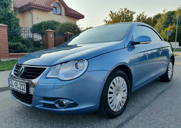 samochody osobowe Volkswagen Eos cena 22900 przebieg: 187000, rok produkcji 2007 z Nidzica